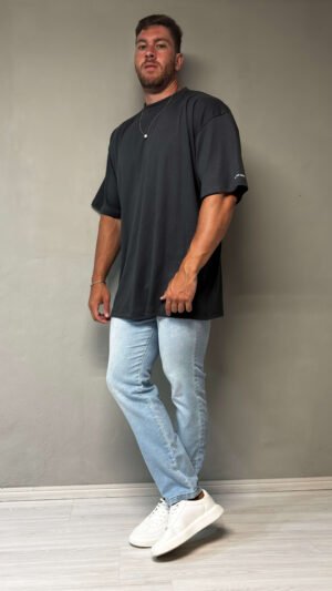 Camiseta Oversized Cinza