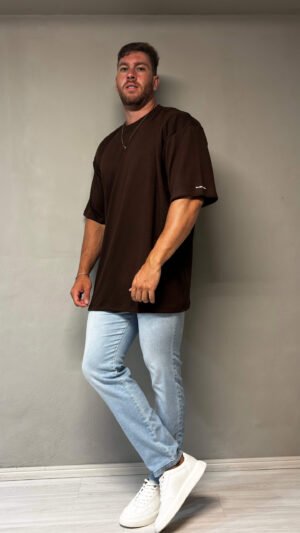 Camiseta Oversized Marrom